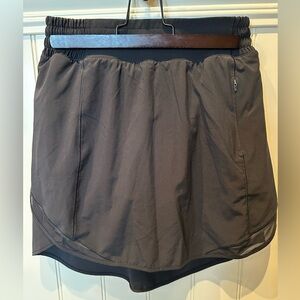 LULULEMON Ladies Women’s Girls Size 4 Black Shorts Skirt Skort